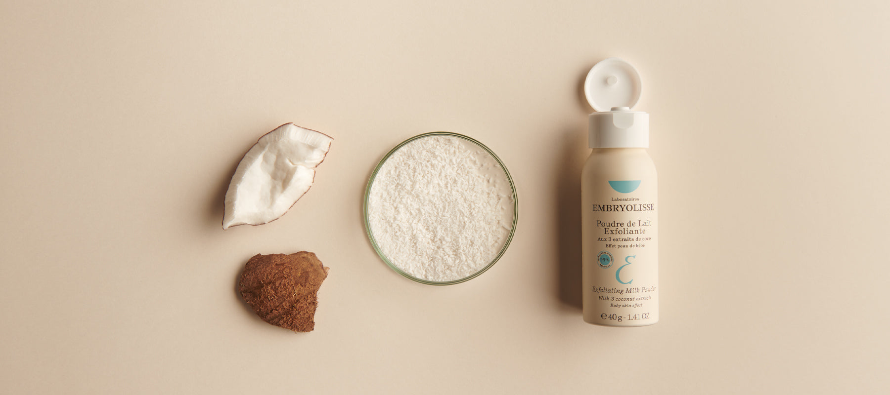 Poudre de Lait Exfoliante : Focus sur la noix de coco et ses bienfaits