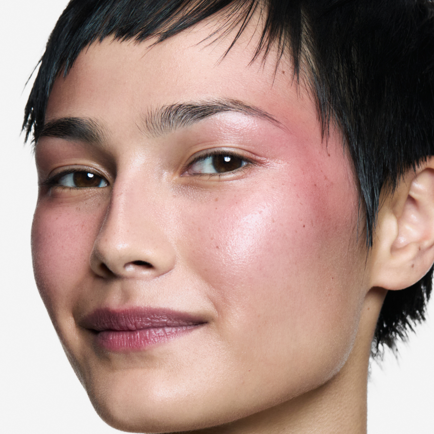 Make Up Look Doll Beauty
